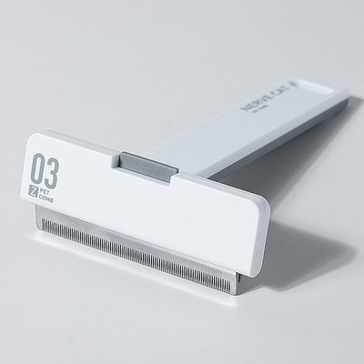 Floating FurMaster Grooming Tool for Cats