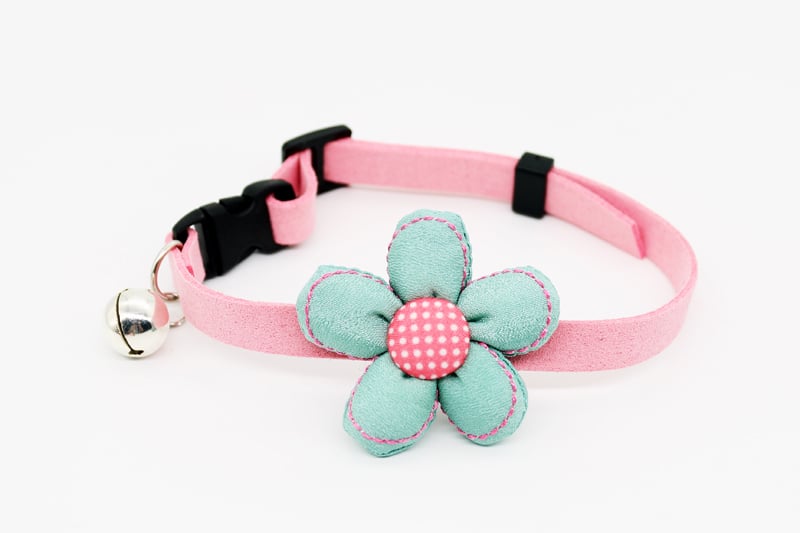 Petite Floral Pet Bell Collar
