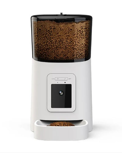 Automatic Pet Feeder With Camera
