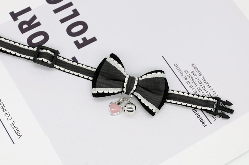 Petite Floral Pet Bell Collar