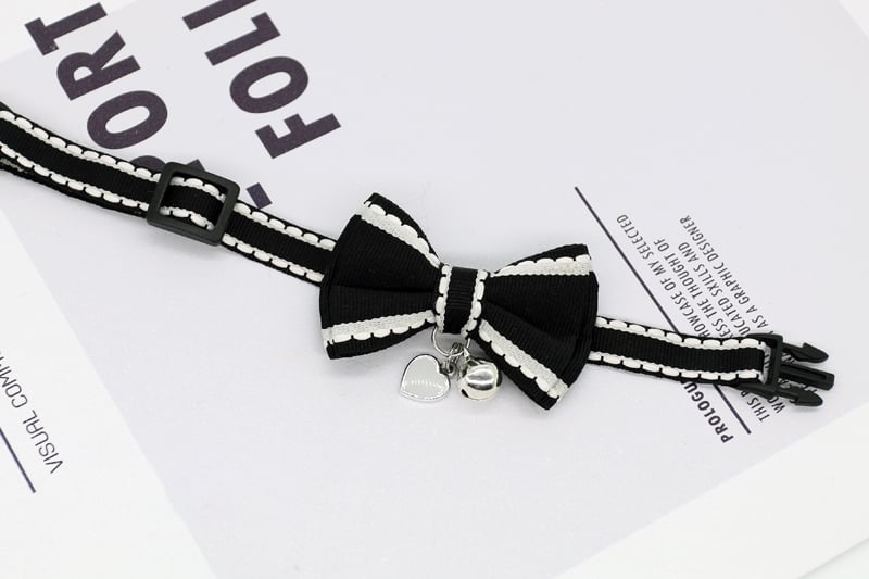 Petite Floral Pet Bell Collar
